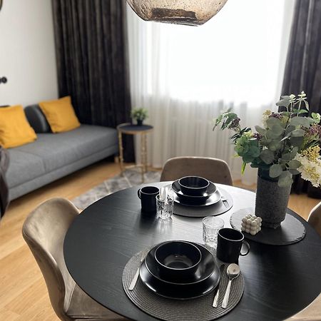 Cozy Apartment In Old Town Tartu Exterior foto